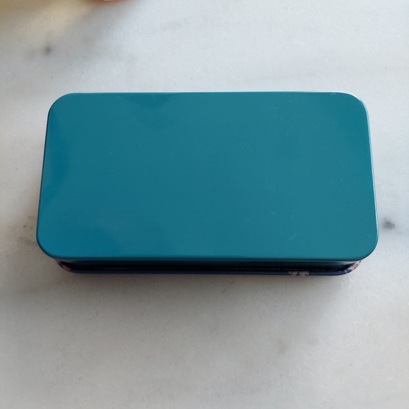 NEW Tin Prayer Box - Picture 4 of 6